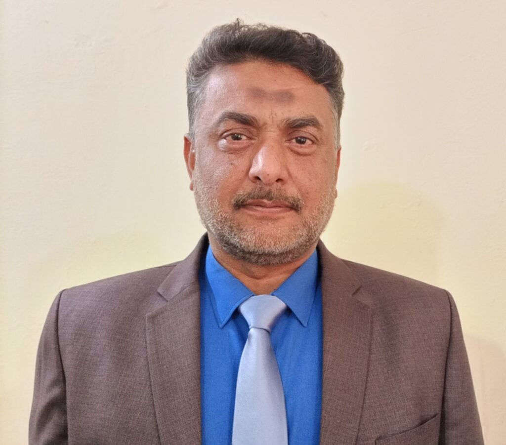 Staf Raza Staff – fgcollegemgl.com